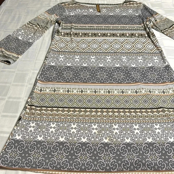 Jean Pierre klifa Paris Dress size MED,grey aztec MADE  USA 3/4 sleeve, Aztec - Picture 10 of 12